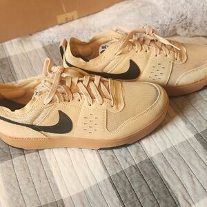 Nike C1TY Casual Sneaker